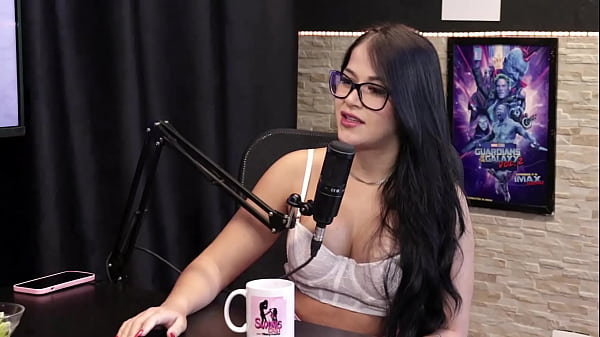 Os vídeos dela vazam – Amanda Borges