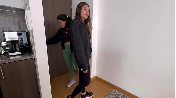 The secretary helped me with maintenance and I discovered a lesbian vaginal leak