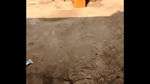 hot ebony showing pussy outdoor